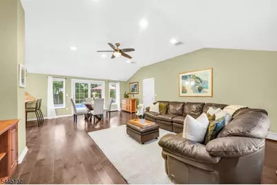 68 Fieldstone Pl, Wayne, NJ 07470 - Photo 17