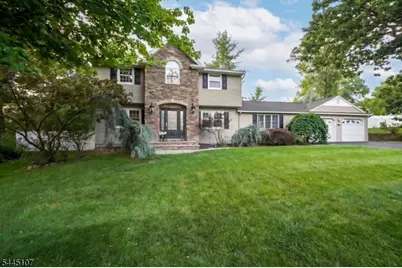 68 Fieldstone Pl, Wayne, NJ 07470 - Photo 3
