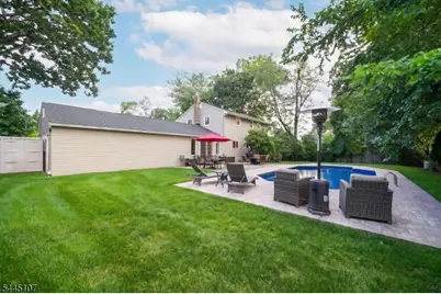 68 Fieldstone Pl, Wayne, NJ 07470 - Photo 31