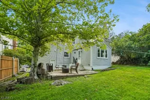 47 W Lawn Rd, Livingston, NJ 07039 - Photo 35