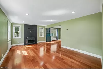 47 W Lawn Rd, Livingston, NJ 07039 - Photo 5