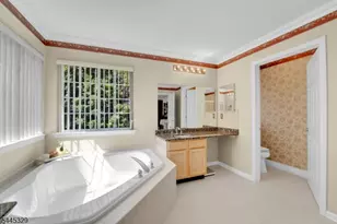 154 Tanglewood Pass, Jefferson Township, NJ 07849 - Photo 25
