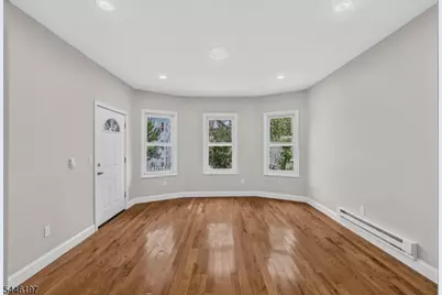 87 N 5th St, Paterson, NJ 07522 - Photo 11