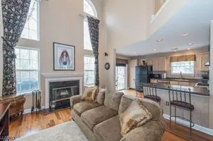 84 Constitution Way Ondo, Bernards Township, NJ 07920 - Photo 5