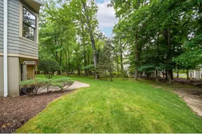 15 Nuthatcher Ct, Wayne, NJ 07470 - Photo 27