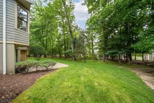 15 Nuthatcher Ct, Wayne, NJ 07470 - Photo 27