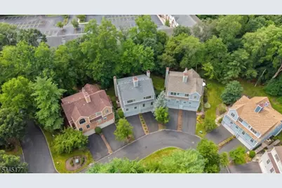 15 Nuthatcher Ct, Wayne, NJ 07470 - Photo 33