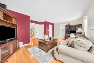 15 Nuthatcher Ct, Wayne, NJ 07470 - Photo 13