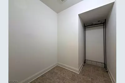 64 Bloomfield Ave, Essex Fells, NJ 07021 - Photo 17