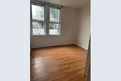 520 E 24th St, Paterson, NJ 07514 - Photo 7