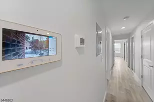 35 Woodside Pl, Newark, NJ 07104 - Photo 13