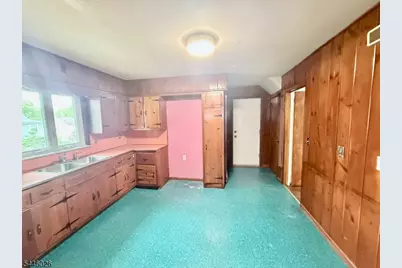 3 Northview Ter, Maplewood, NJ 07040 - Photo 7
