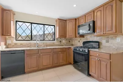 182 Wildflower Ln, Hillsborough Township, NJ 08844 - Photo 11