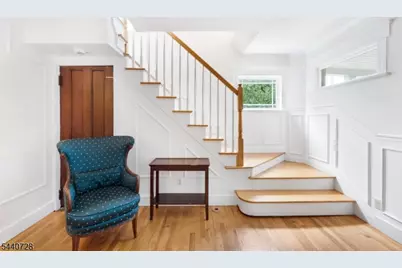 34 Orchard Sq, Caldwell, NJ 07006 - Photo 5