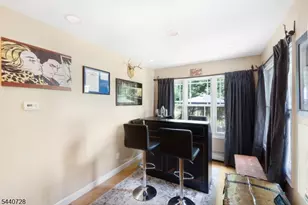 34 Orchard Square, Caldwell, NJ 07006 - Photo 15