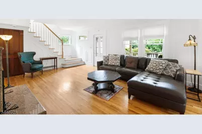 34 Orchard Sq, Caldwell, NJ 07006 - Photo 3