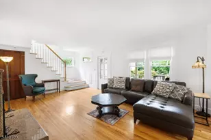 34 Orchard Square, Caldwell, NJ 07006 - Photo 3
