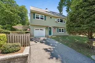 4 Dogwood Terrace, Wayne, NJ 07470 - Photo 1
