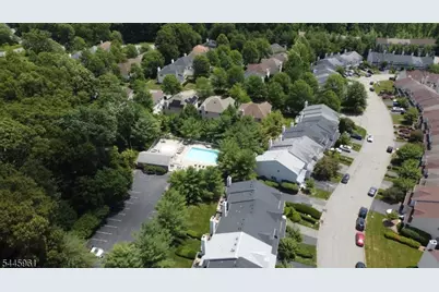 158 Autumn Ridge Rd, Parsippany, NJ 07950 - Photo 29