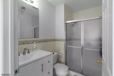 158 Autumn Ridge Rd, Parsippany, NJ 07950 - Photo 23
