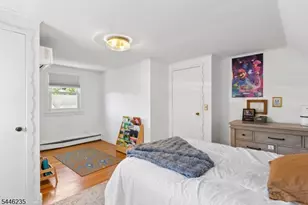 329 Maplewood Ave, Kenilworth, NJ 07033 - Photo 17