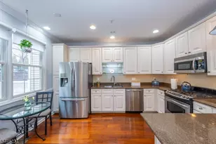 1 Ashley Ct, Hawthorne, NJ 07506 - Photo 5