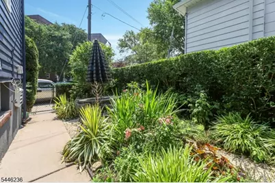 27 73rd St, North Bergen, NJ 07047 - Photo 3