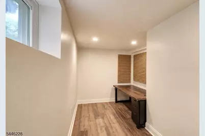68 Hillside Ave, Florham Park, NJ 07932 - Photo 9