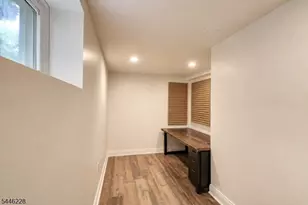 68 Hillside Ave, Florham Park, NJ 07932 - Photo 9