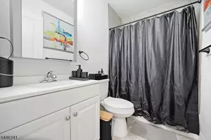 469 Henry St, Elizabeth, NJ 07201 - Photo 15