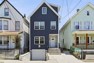 469 Henry St, Elizabeth, NJ 07201 - Photo 1