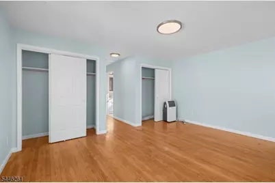 219-221 Clinton Pl, Newark, NJ 07112 - Photo 13
