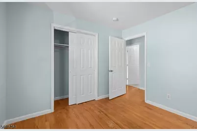 219-221 Clinton Pl, Newark, NJ 07112 - Photo 11