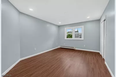 1582 Irving St, Rahway, NJ 07065 - Photo 9