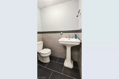 186 Clinton Ave #1, Newark, NJ 07108 - Photo 11