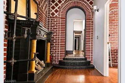 186 Clinton Ave #1, Newark, NJ 07108 - Photo 5