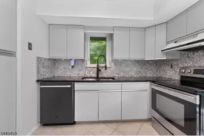 120 Swan St, Lambertville, NJ 08530 - Photo 11