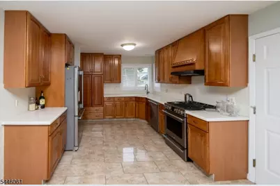 59 Livingston Ave, Dover, NJ 07801 - Photo 7