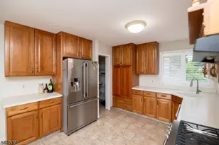 59 Livingston Ave, Dover, NJ 07801 - Photo 9