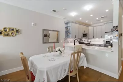 302 Fischer Ct #302, Rockaway Township, NJ 07866 - Photo 5