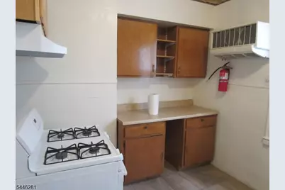 94 Campfield St, Irvington, NJ 07111 - Photo 17