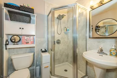 56 Garden Ave #2, Woodland Park, NJ 07424 - Photo 23