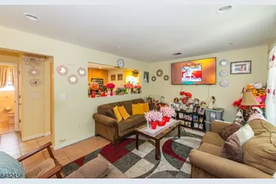 56 Garden Ave #2, Woodland Park, NJ 07424 - Photo 31