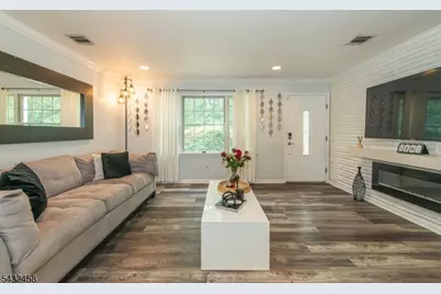 56 Garden Ave #2, Woodland Park, NJ 07424 - Photo 9