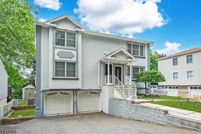 56 Garden Ave #2, Woodland Park, NJ 07424 - Photo 3