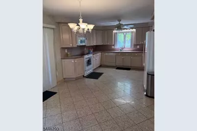 320 Boulevard, Kenilworth, NJ 07033 - Photo 3