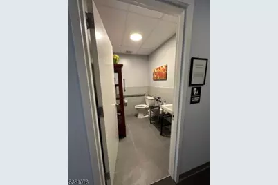 220 9th St, Jersey City, NJ 07302 - Photo 5