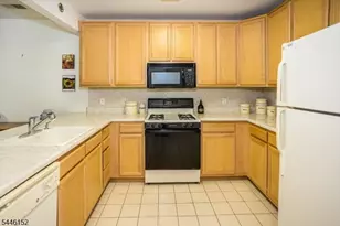 3108 Franklin Ln, Rockaway Township, NJ 07866 - Photo 5