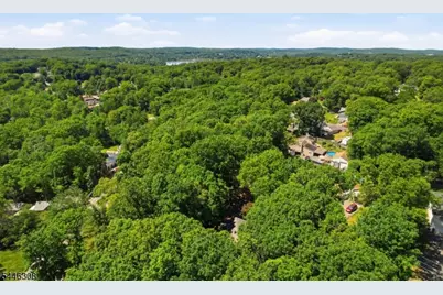 3 Conklin Ave, Hopatcong, NJ 07874 - Photo 39