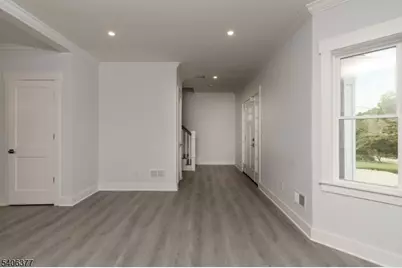 142 Passaic Ave, Roseland, NJ 07068 - Photo 17